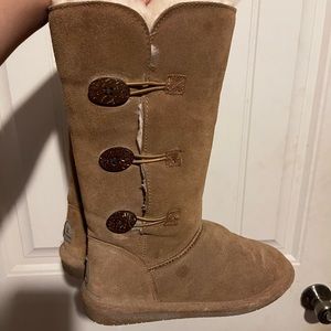 Bear paw boots size 8